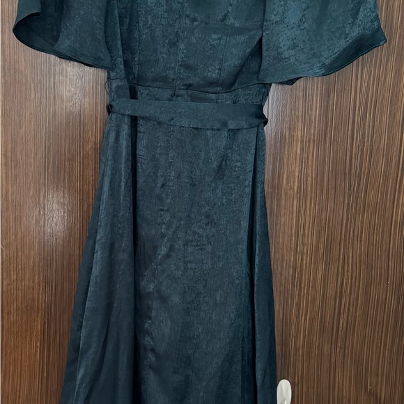 Lulus Wrapped Up in Love dark green faux wrap belted lined midi Dress, size XXS - Picture 11 of 16